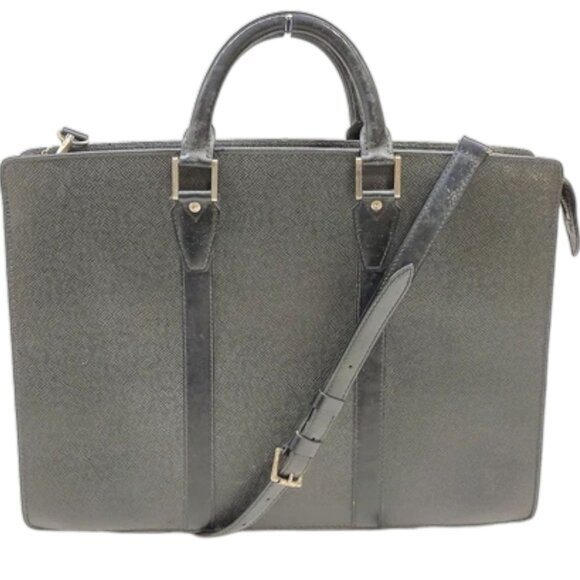 222280BO (L4) Louis Vuitton Crossbody Bag Black Taiga Leather - Picture 1 of 9